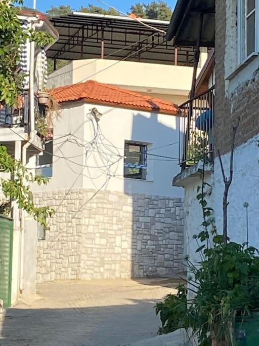 Oezel Havuzlu Kiralik Tas Villa Kusadası Zewnętrze zdjęcie